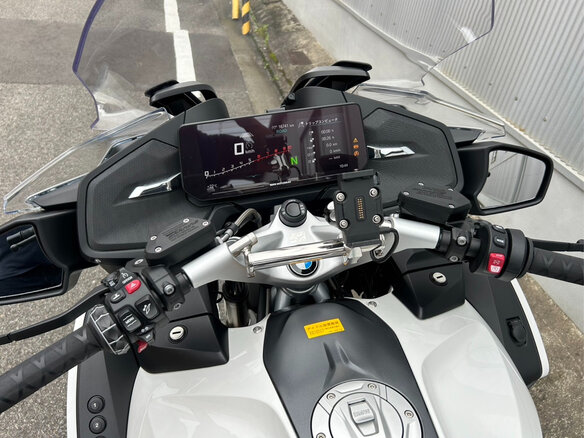 2022 BMW R 1250 RT, белый, 1700000 рублей - вид 2