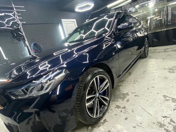 2022 BMW 6 серии Gran Turismo 630d xDrive IV (G32) Рестайлинг, чёрный, 8500000 рублей - вид 1