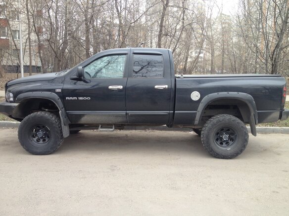 2003 Dodge RAM III (DR/DH), чёрный - вид 1