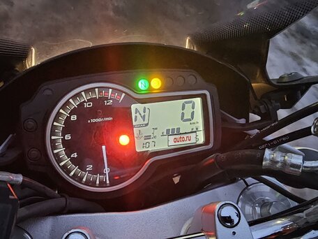 2012 Suzuki GSR 750, белый, 640000 рублей, вид 5