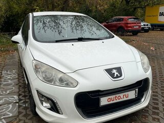 2011 Peugeot 308 I Рестайлинг, белый, 310000 рублей, вид 2