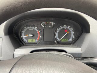 2006 Skoda Fabia I Рестайлинг, серебристый, 340000 рублей, вид 4