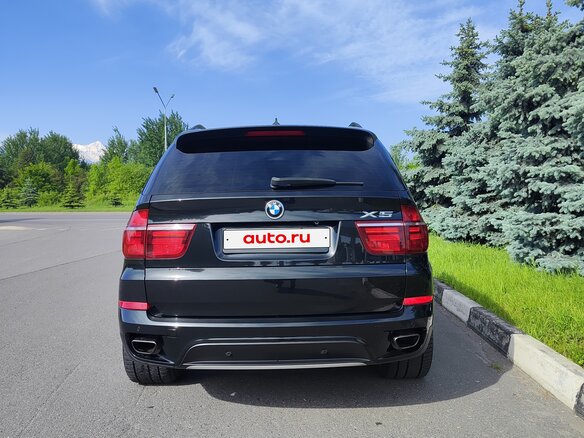 2010 BMW X5 50i II (E70) Рестайлинг, чёрный, 1800000 рублей - вид 6