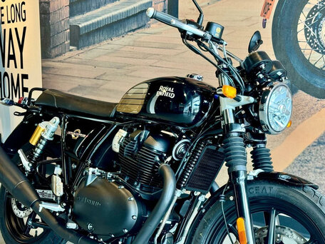2026 Royal Enfield Interceptor 650, чёрный, 699000 рублей, вид 5