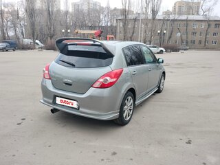2011 Nissan Tiida I Рестайлинг, серый, 800000 рублей, вид 1
