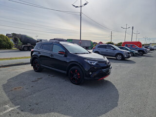2017 Toyota RAV4 IV (XA40) Рестайлинг, чёрный, 3200000 рублей, вид 3