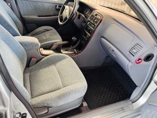 2005 Kia Magentis I Рестайлинг, серебристый, 365000 рублей, вид 3