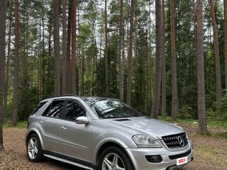2005 Mercedes-Benz M-Класс 350 II (W164), белый, 950000 рублей, вид 4