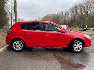 2007 Opel Astra H Рестайлинг, красный, 340000 рублей, вид 5