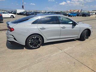 2022 Kia K5 III, серый, 2900000 рублей, вид 2
