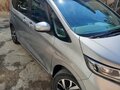 2019 Honda Freed II Рестайлинг, серебристый, 1800000 рублей - вид 3