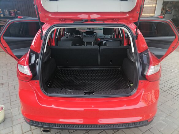 2013 Ford Focus III, красный, 1095000 рублей - вид 11