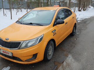 2014 Kia Rio III, жёлтый, 605000 рублей, вид 1