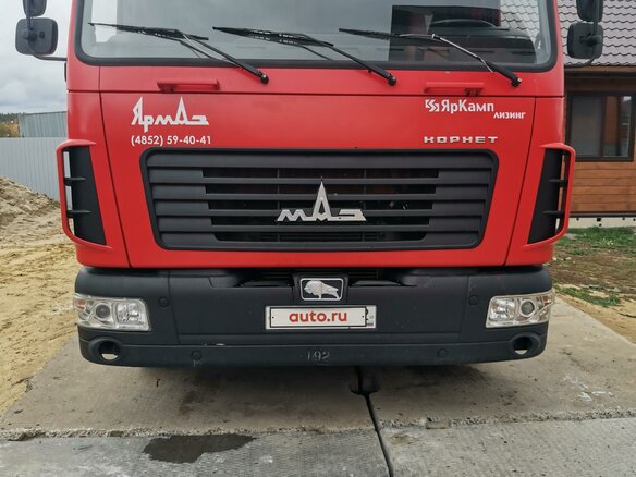 2019 МАЗ 4371, красный, 3200000 рублей - вид 3