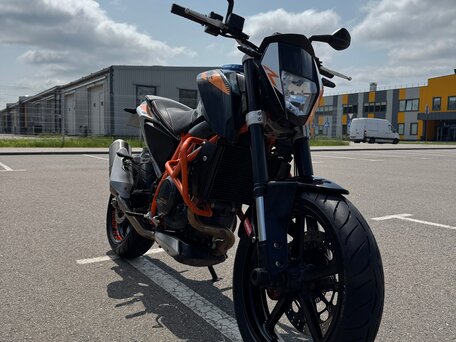 2012 KTM 690 Duke, чёрный, 450000 рублей, вид 2