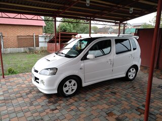 2001 Daihatsu YRV I, белый, 225000 рублей, вид 2