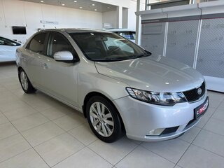 Kia Cerato 4-speed II