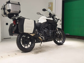 2015 Triumph Tiger Explorer, белый, 1000000 рублей, вид 5