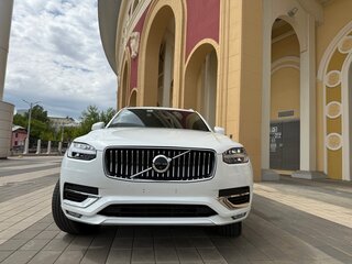 2023 Volvo XC90 II Рестайлинг 1, белый, 5800000 рублей, вид 2