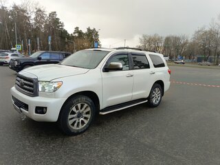 2011 Toyota Sequoia II, белый, 2340000 рублей, вид 3
