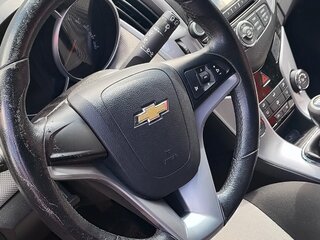 2012 Chevrolet Cruze I Рестайлинг, красный, 700000 рублей, вид 5