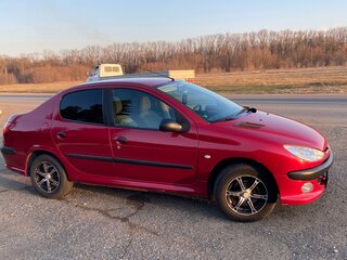 2008 Peugeot 206, красный, 470000 рублей, вид 4