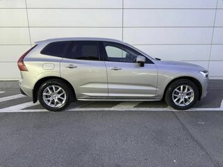 2020 Volvo XC60 II, бежевый, 3390000 рублей, вид 4