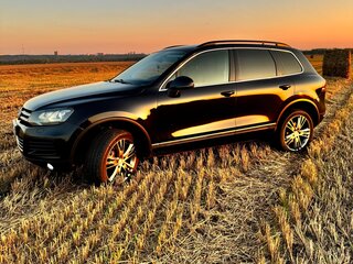2011 Volkswagen Touareg II, чёрный, 1850000 рублей, вид 2