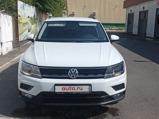 2017 Volkswagen Tiguan II, белый, 2030000 рублей, вид 1