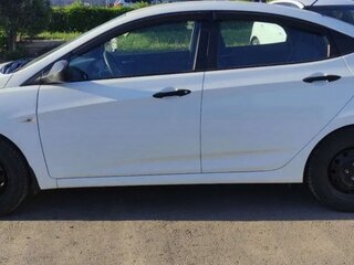 2014 Hyundai Solaris I Рестайлинг, белый, 770000 рублей, вид 5