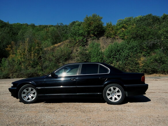 2001 BMW 7 серии 735i III (E38) Рестайлинг, чёрный - вид 7