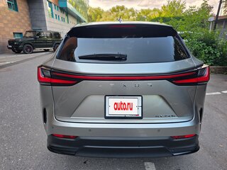 2022 Lexus NX 350h II, серый, 5650000 рублей, вид 4