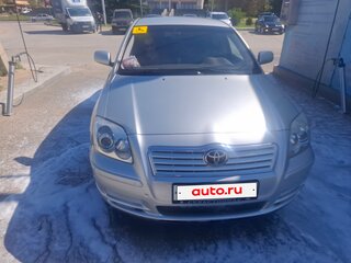 2004 Toyota Avensis II, серебристый, 740000 рублей, вид 2