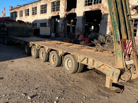 2007 Iveco Trakker, красный, 4000000 рублей, вид 4
