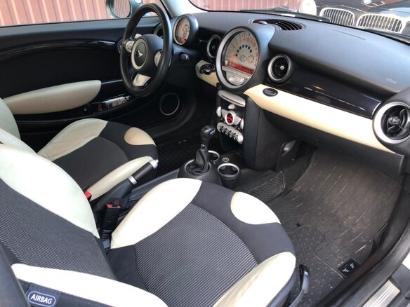 2008 Mini Hatch Cooper II (R56), бежевый - вид 10