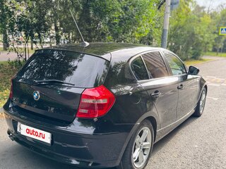 2010 BMW 1 серии 118i I (E81/E82/E87/E88) Рестайлинг, чёрный, 1000000 рублей, вид 5