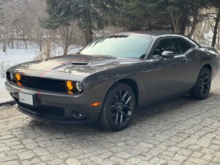 2021 Dodge Challenger III Рестайлинг 2, серый, 3090000 рублей, вид 1