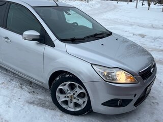 2008 Ford Focus II Рестайлинг, серебристый, 580000 рублей, вид 2