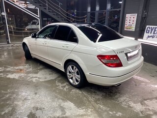 2007 Mercedes-Benz C-Класс 200 III (W204), белый, 1050000 рублей, вид 5