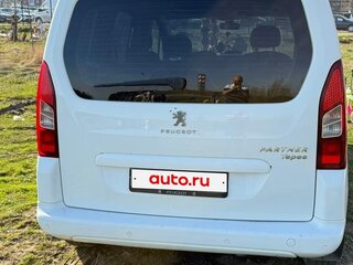 2013 Peugeot Partner II Рестайлинг, белый, 569000 рублей, вид 3