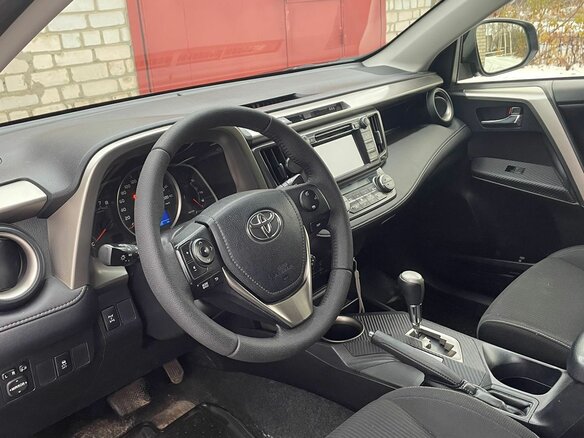 2014 Toyota RAV4 IV (XA40), чёрный, 1799000 рублей - вид 12