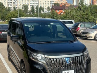 2019 Toyota Esquire I Рестайлинг, чёрный, 2222000 рублей, вид 2