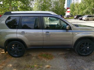 2011 Nissan X-Trail II Рестайлинг, серый, 1400000 рублей, вид 2