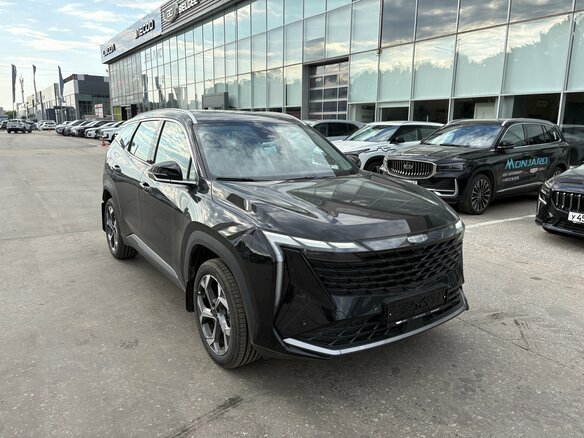2026 Geely Atlas II, чёрный, 4119990 рублей - вид 2