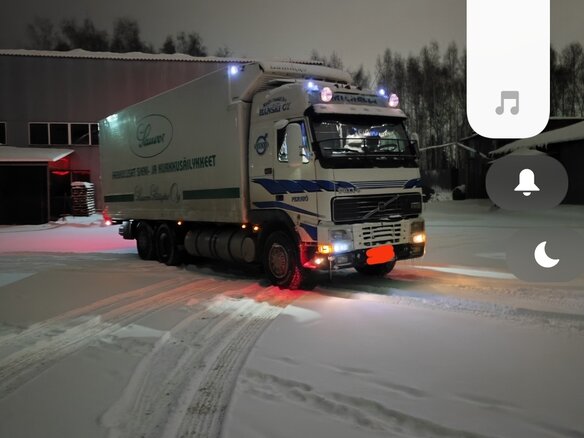 1998 Volvo FH, белый, 3700000 рублей