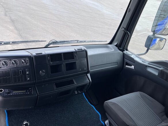 2010 MAN TGL, синий, 4750000 рублей - вид 13