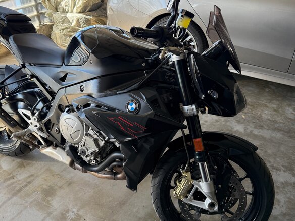 2020 BMW S 1000 R, чёрный, 1000000 рублей - вид 10