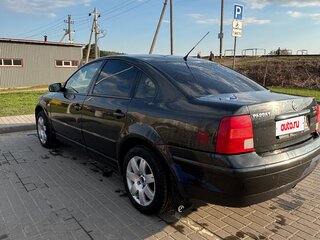 2000 Volkswagen Passat B5, чёрный, 370000 рублей, вид 2