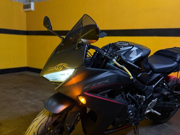 2024 Honda CB 650R, чёрный, 900000 рублей - вид 6