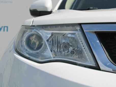 2019 Geely Atlas I, белый, 1500000 рублей, вид 4